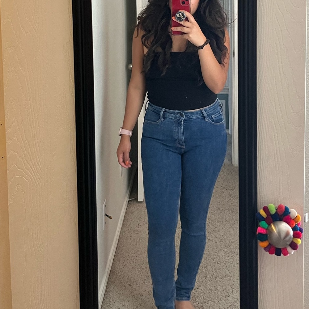 Old Navy Rockstar Super Skinny High Rise Jeans